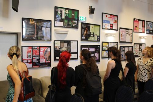 "Kézzelfogható Kreativitás" kiállítás