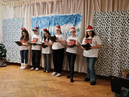 Karácsony előtti karitatív összefogás a Debreceni SZC Kreatív Technikumban